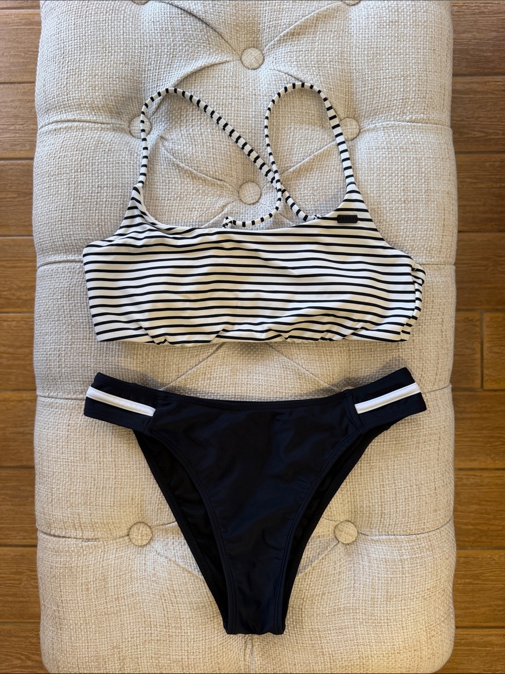 Roxy/Bahomebakini Black & White Striped Bikini Set Roxy M Top S Bottom Pads